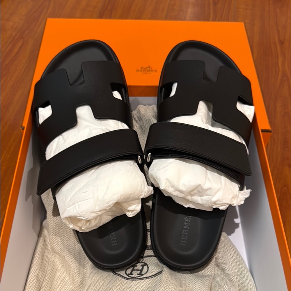 Authentic Hermès Black Chypre Sandals size 37 - 37.5